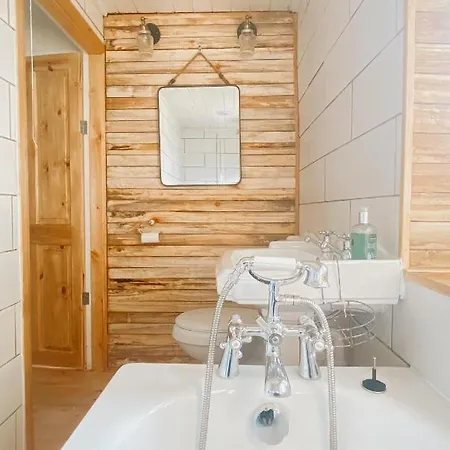 Windermere - Beautiful Cosy 2 Bed In Kendal Within The Lake District, Cumbria 別荘